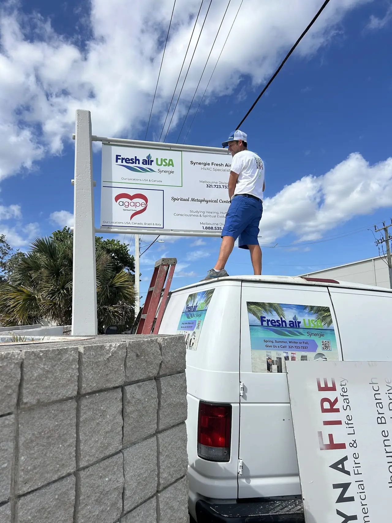 Installing the Synergie Fresh Air business sign